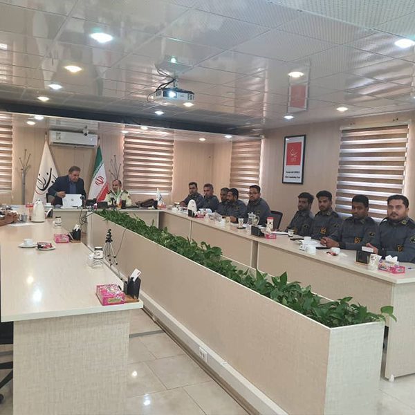 برگزاری کلاس های دوره پلیس یاری در مجتمع آب شیرین کن خلیج‌فارس